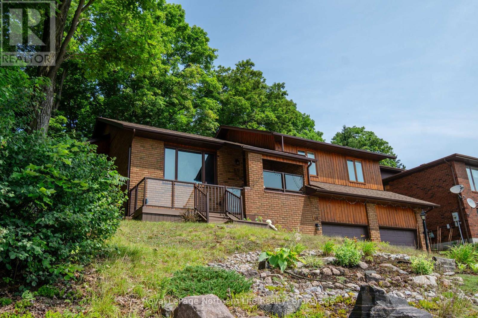 40 ELLENDALE DRIVE - 2