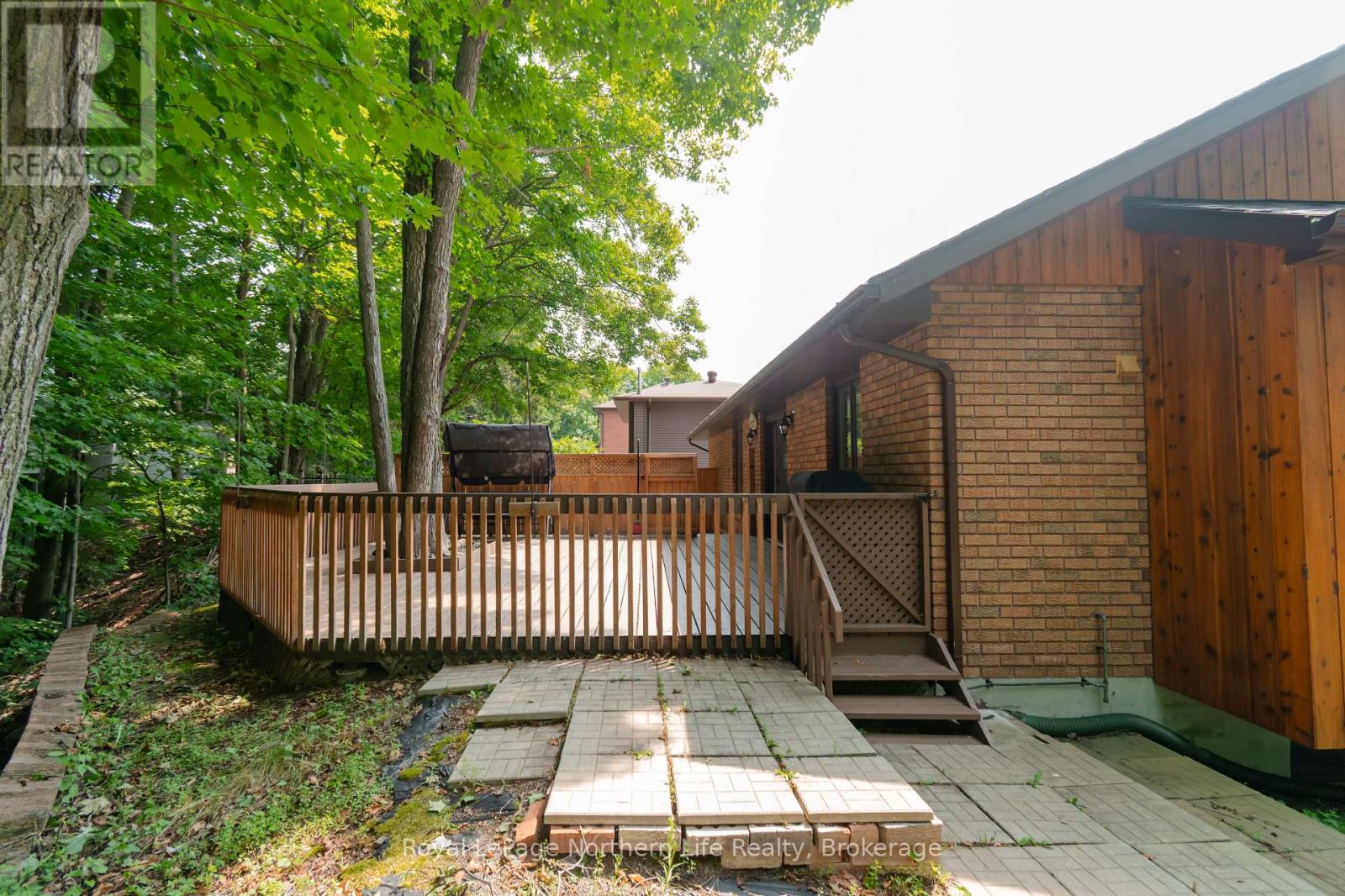 40 ELLENDALE DRIVE - Image 30