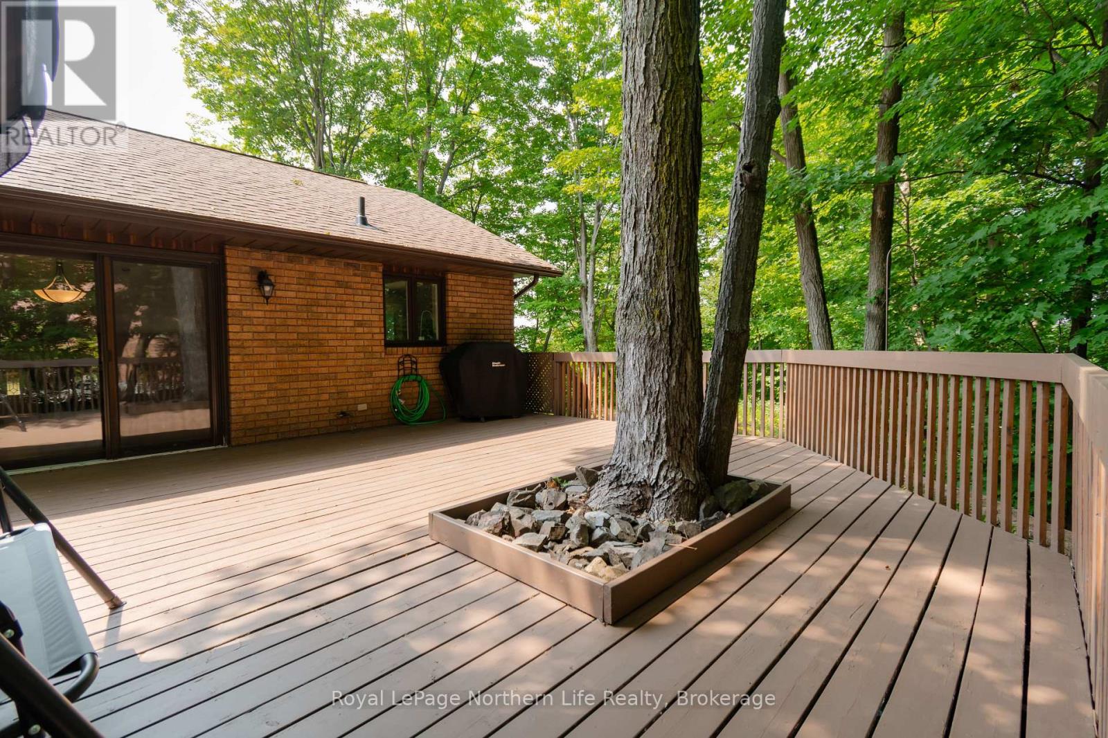 40 ELLENDALE DRIVE - Image 32