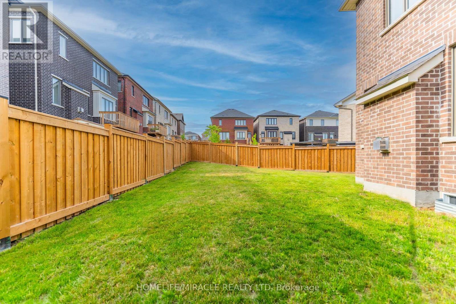 3059 HOLLYBERRY TRAIL - 23