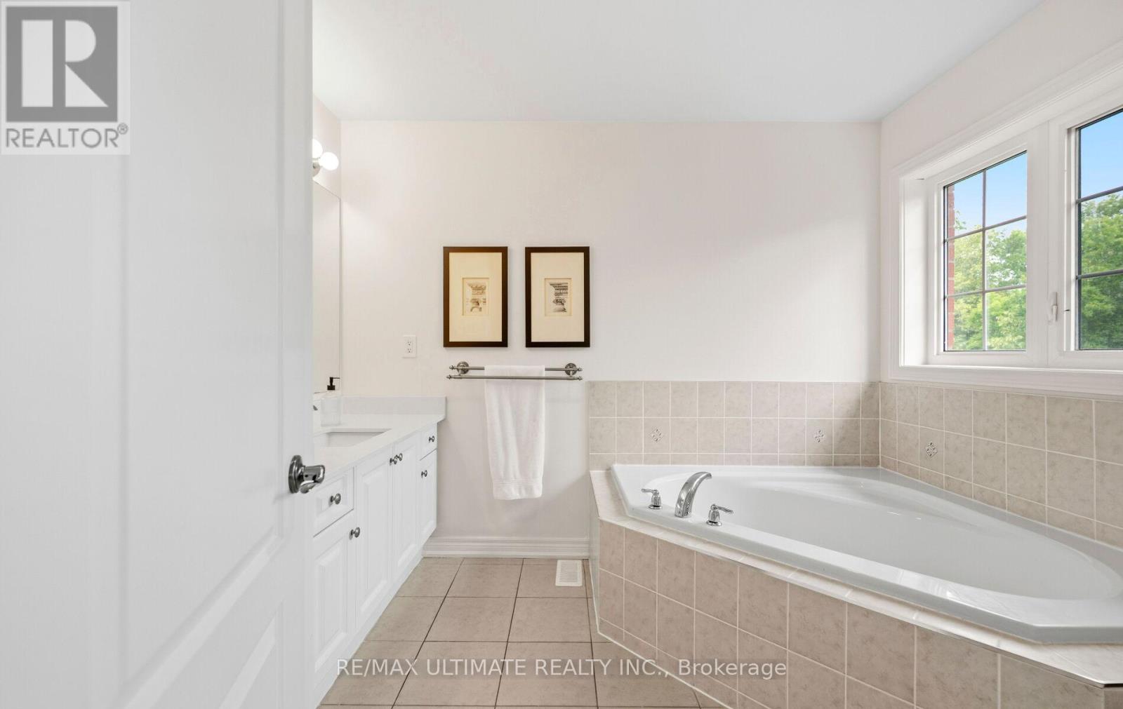 637 WETTLAUFER TERRACE - 22
