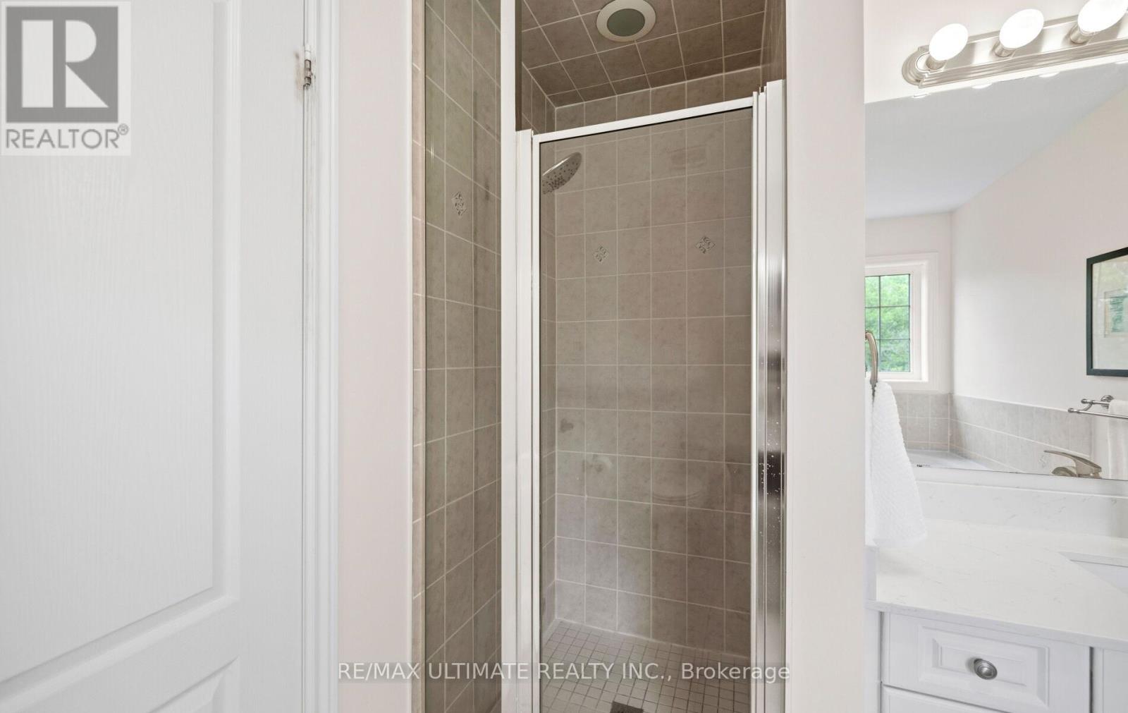 637 WETTLAUFER TERRACE - 23