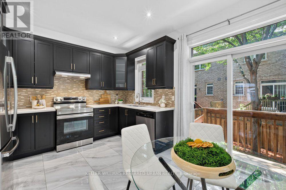 233 FINCH AVENUE E - 12