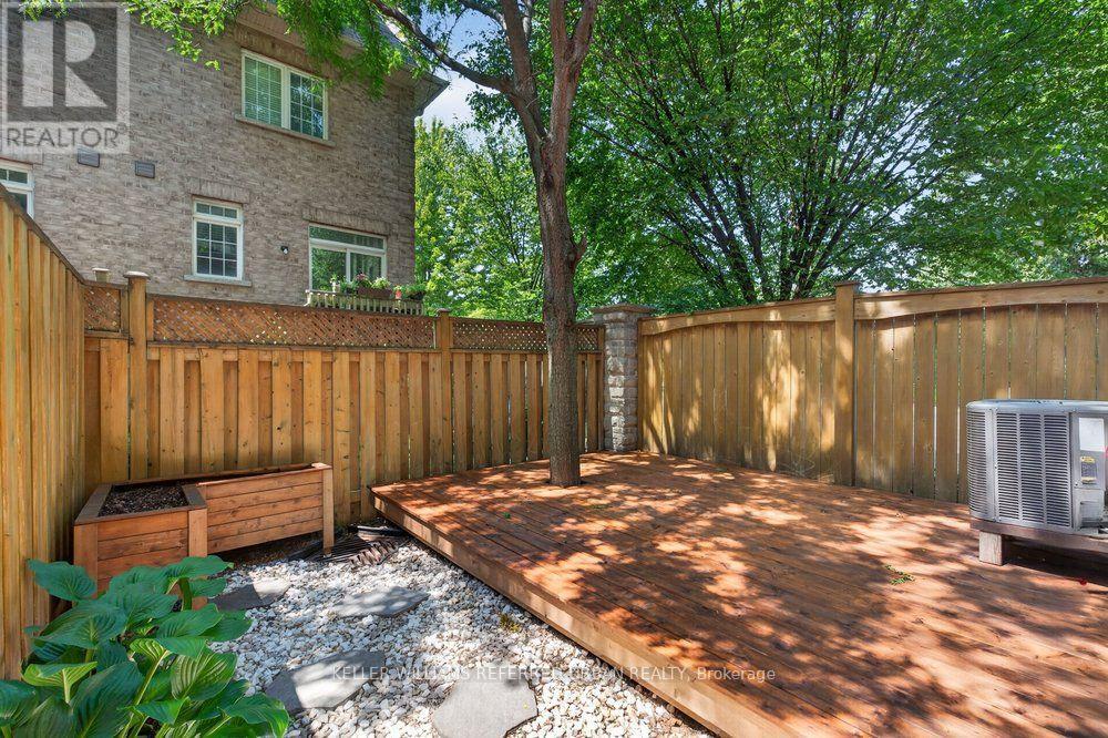 233 FINCH AVENUE E - 40