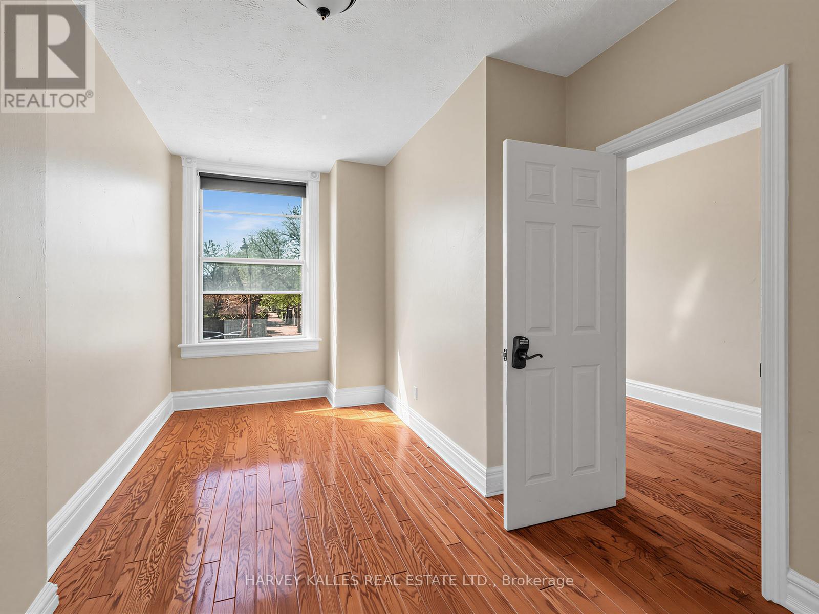258 HARBORD STREET - 14