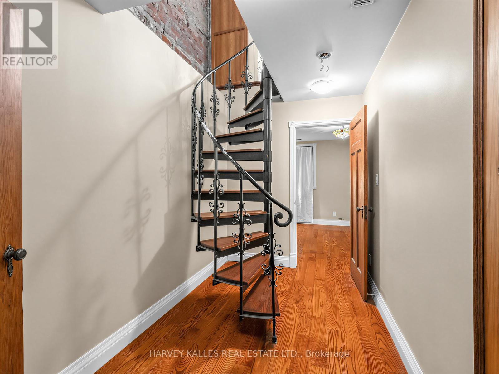 258 HARBORD STREET - 28
