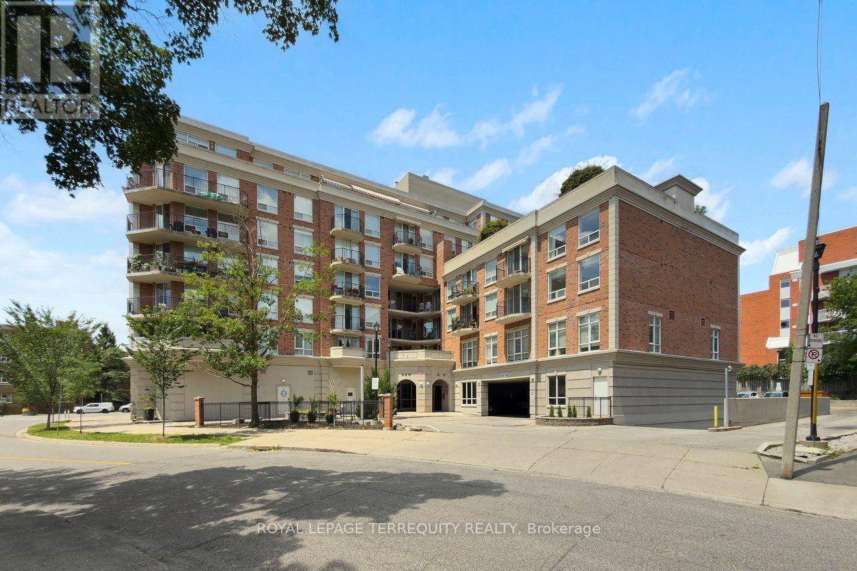 #315 18 WANLESS AVENUE - 1
