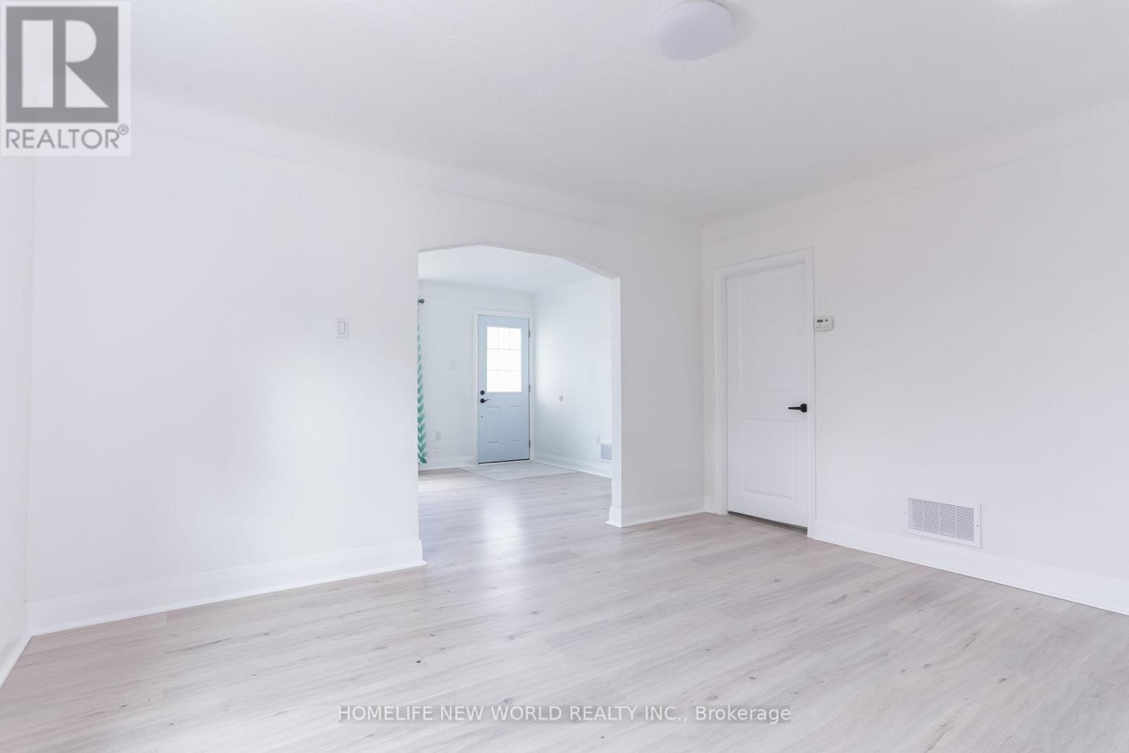 422 WELLAND AVENUE - Image 12