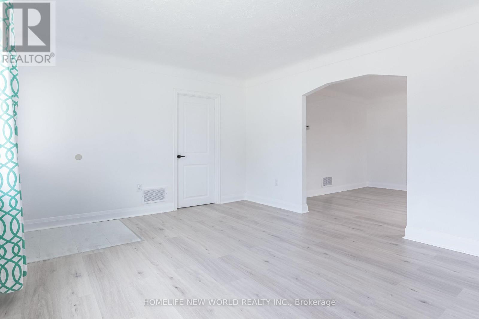 422 WELLAND AVENUE - 10