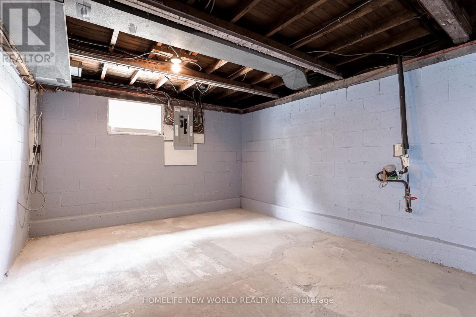 422 WELLAND AVENUE - 28