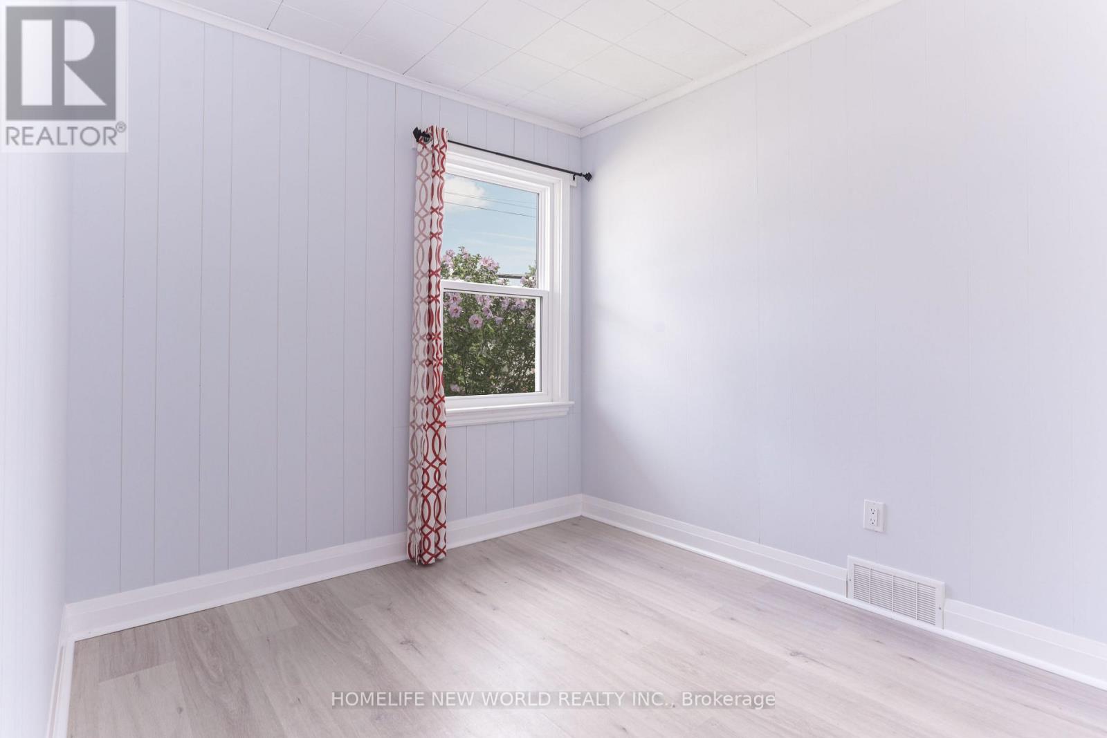 422 WELLAND AVENUE - Image 9
