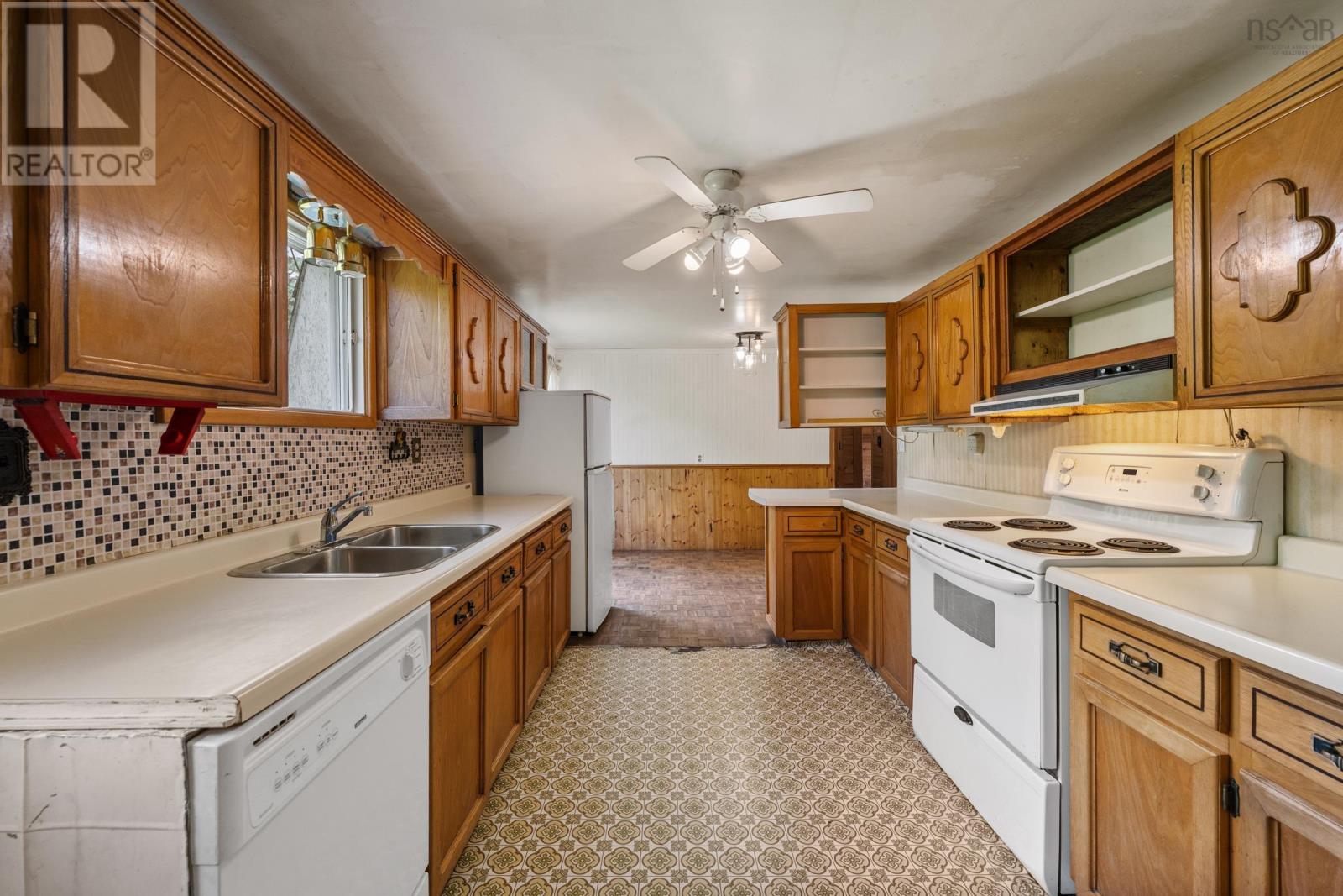 153 Argyle Head Road - 12