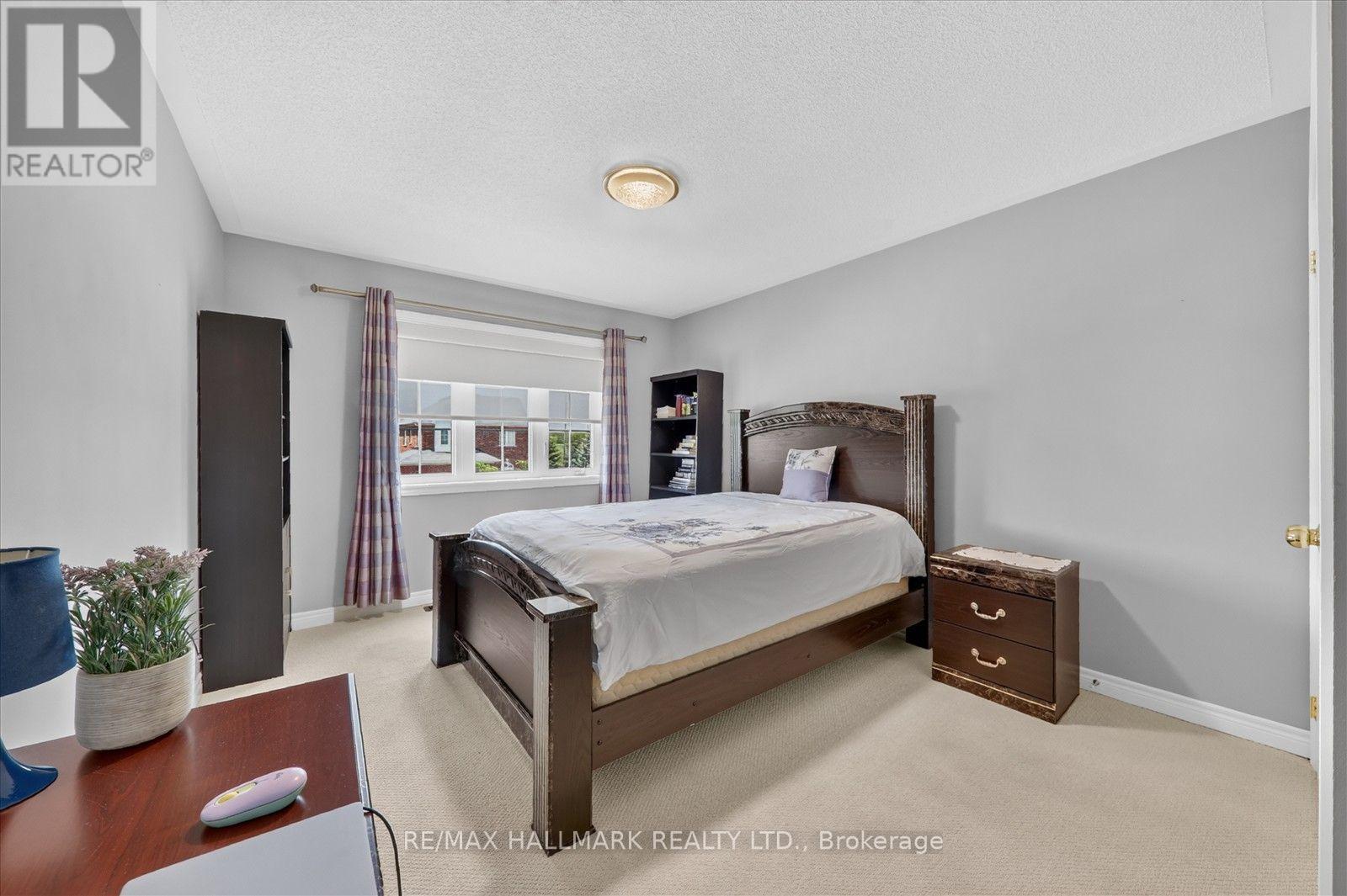 824 BLACK CHERRY DRIVE - 33