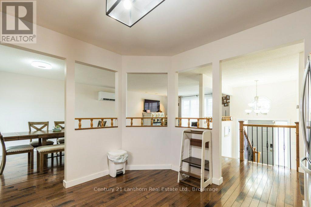 94 NORTH MURRAY STREET - 12