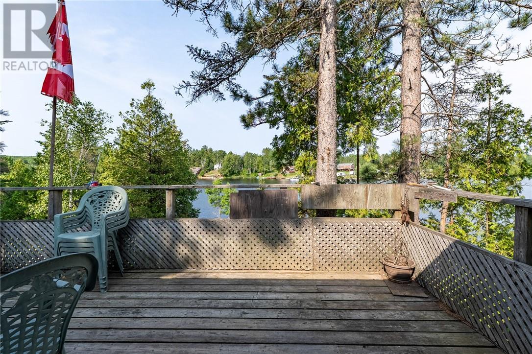 90 E Hood Road - 21