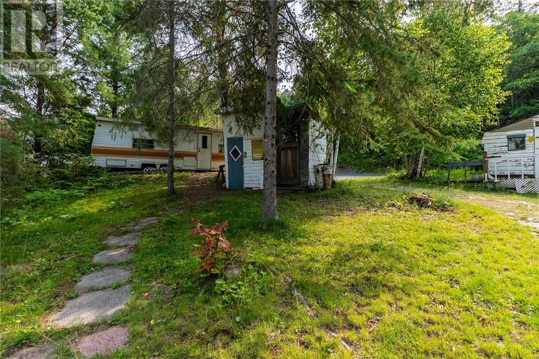 90 E Hood Road - Image 29