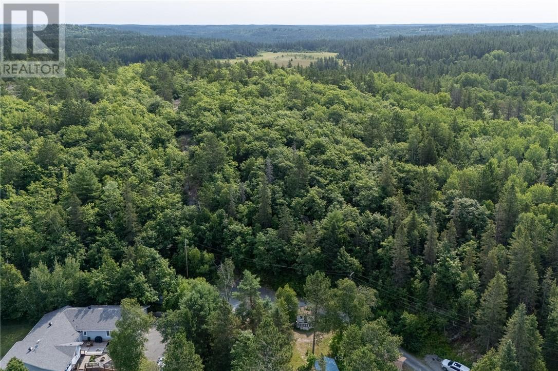 90 E Hood Road - 47