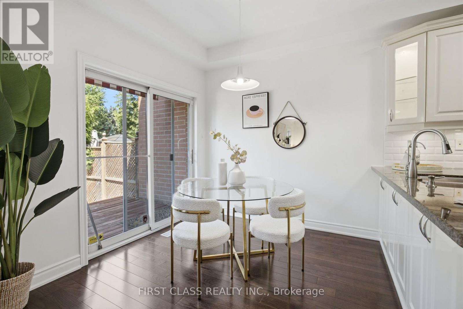 99 NOTTINGHAM DRIVE - 14