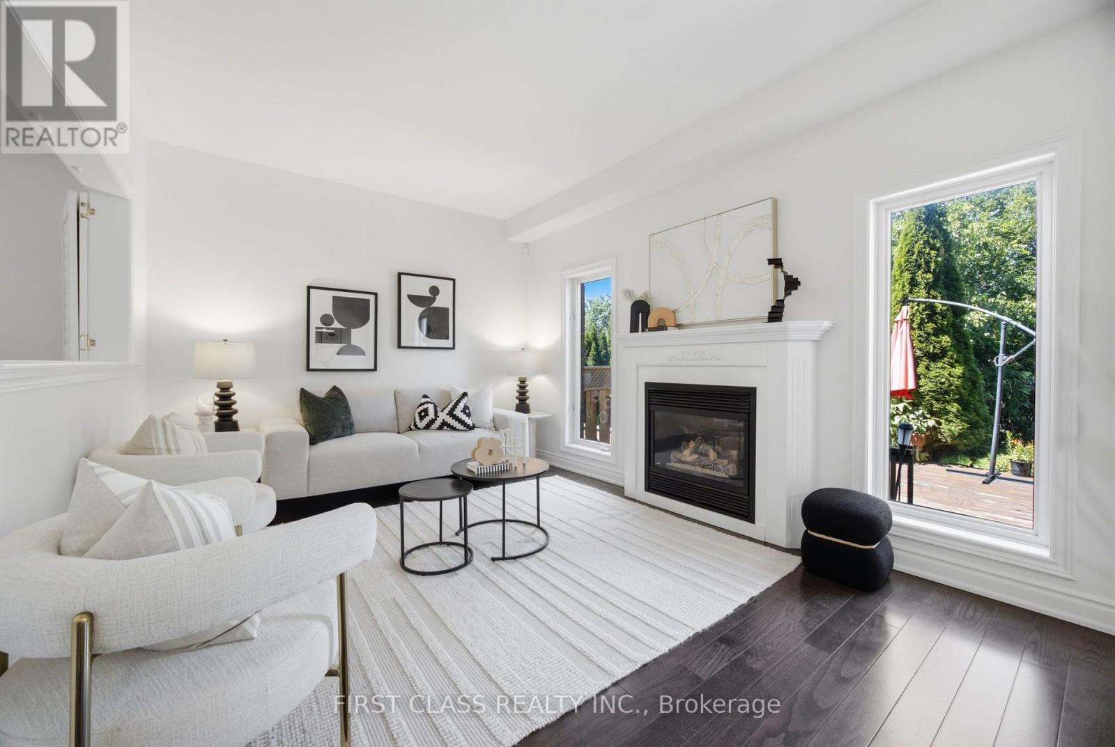 99 NOTTINGHAM DRIVE - 18