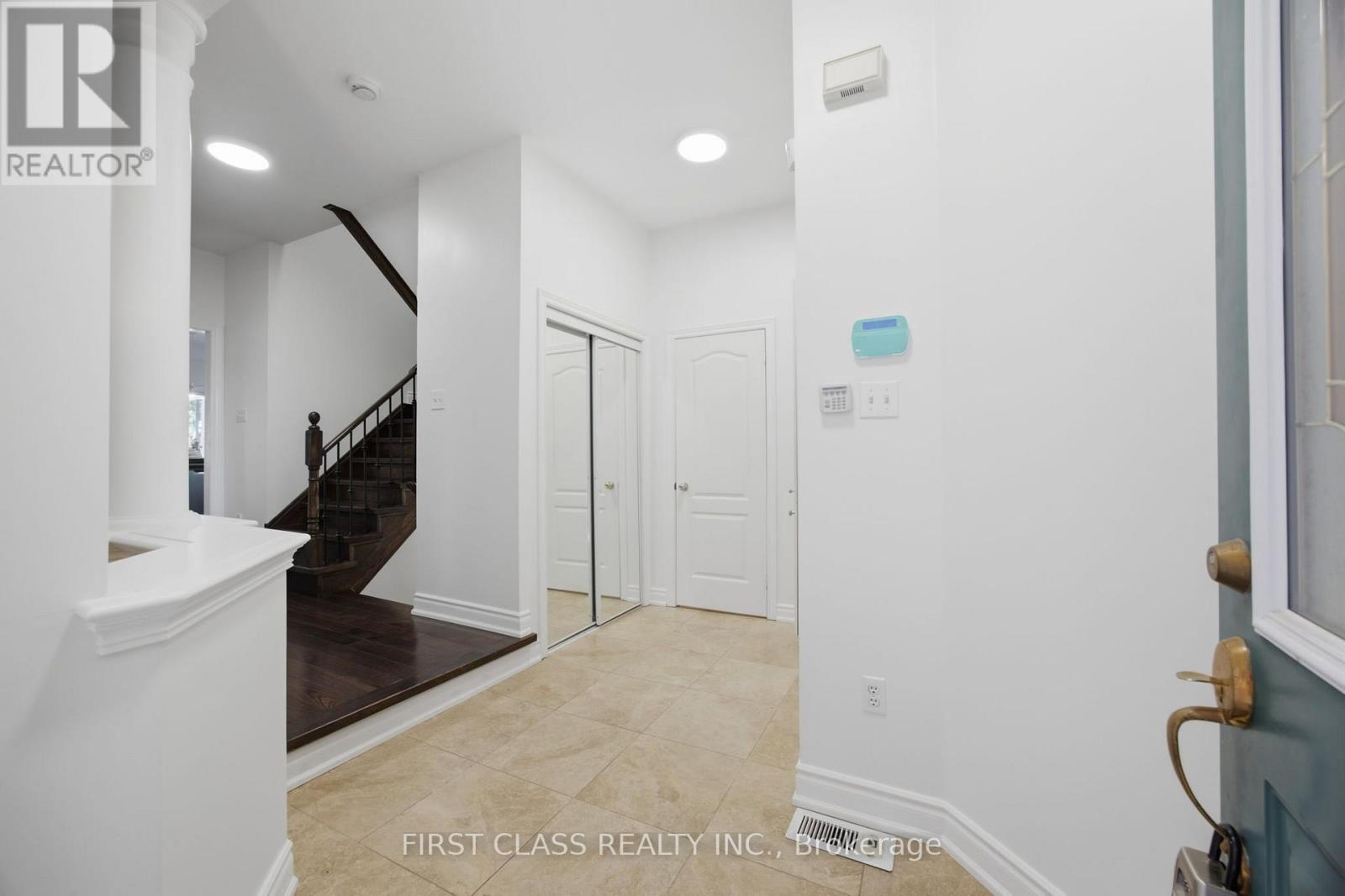 99 NOTTINGHAM DRIVE - 3