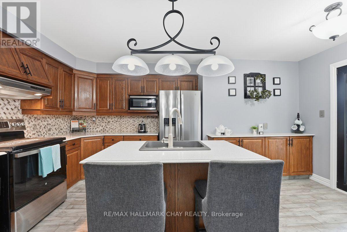 6 JOHN JAMES DRIVE - 10