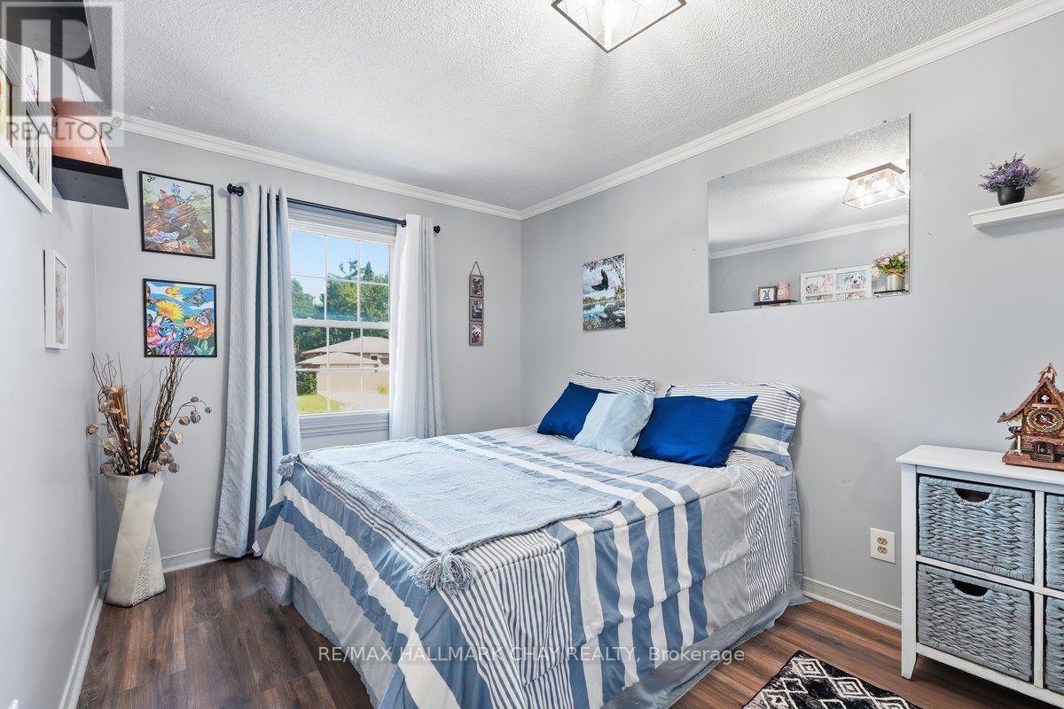 6 JOHN JAMES DRIVE - 17