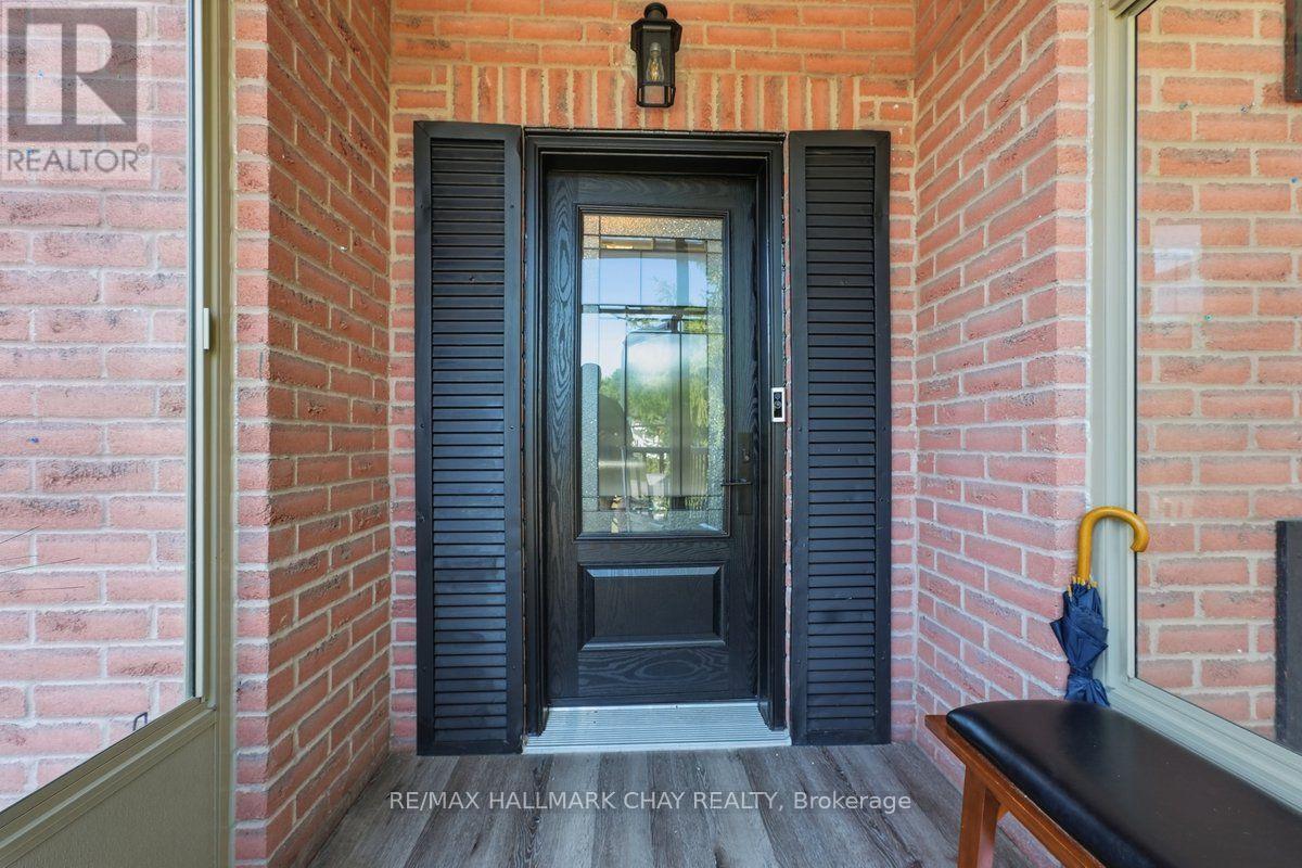 6 JOHN JAMES DRIVE - 4