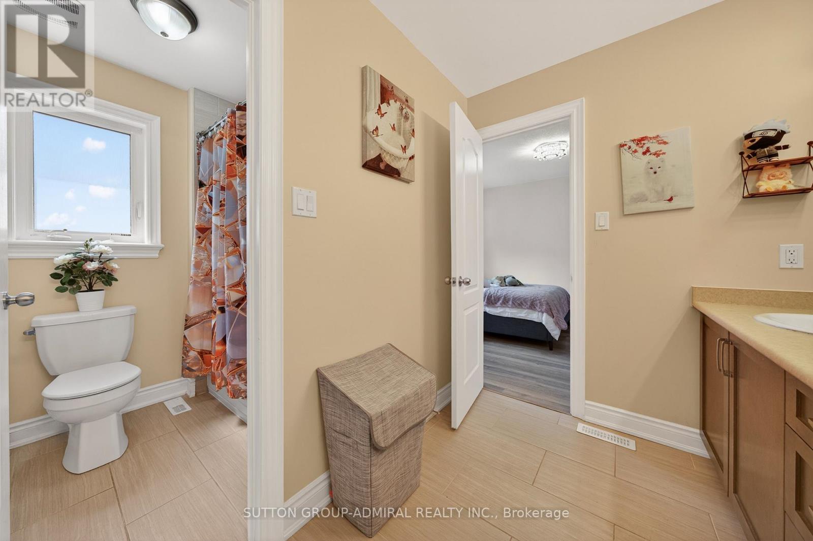 121 CENTRE STREET - Image 26