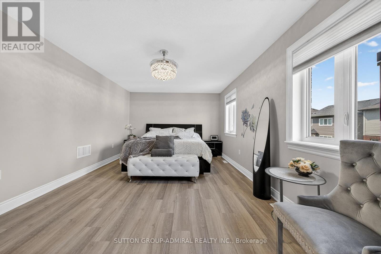 121 CENTRE STREET - Image 35