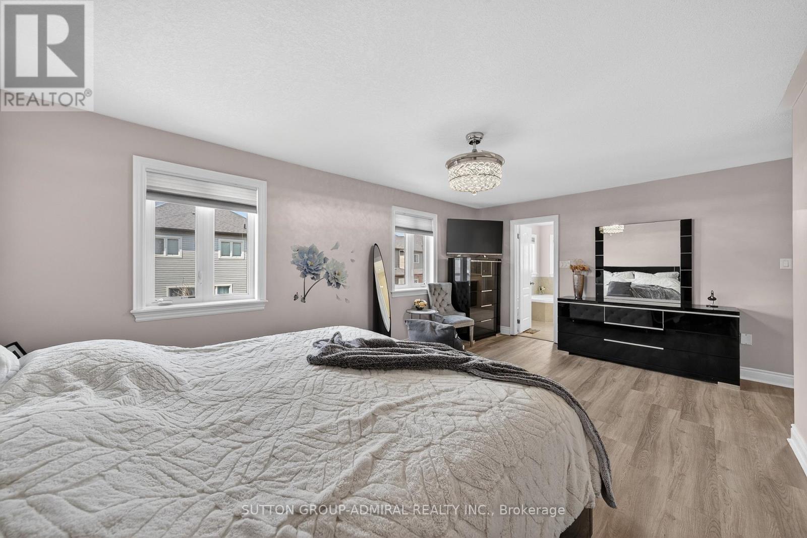 121 CENTRE STREET - Image 36