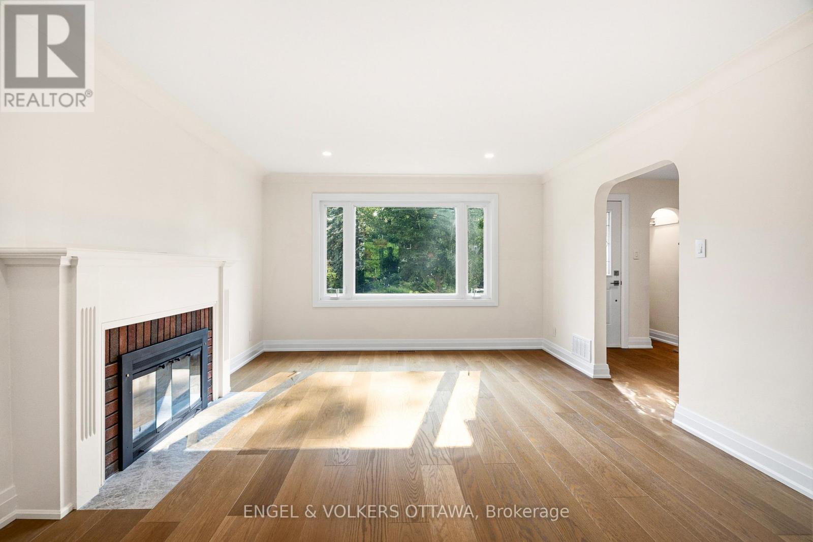 581 WINDERMERE AVENUE - Image 14