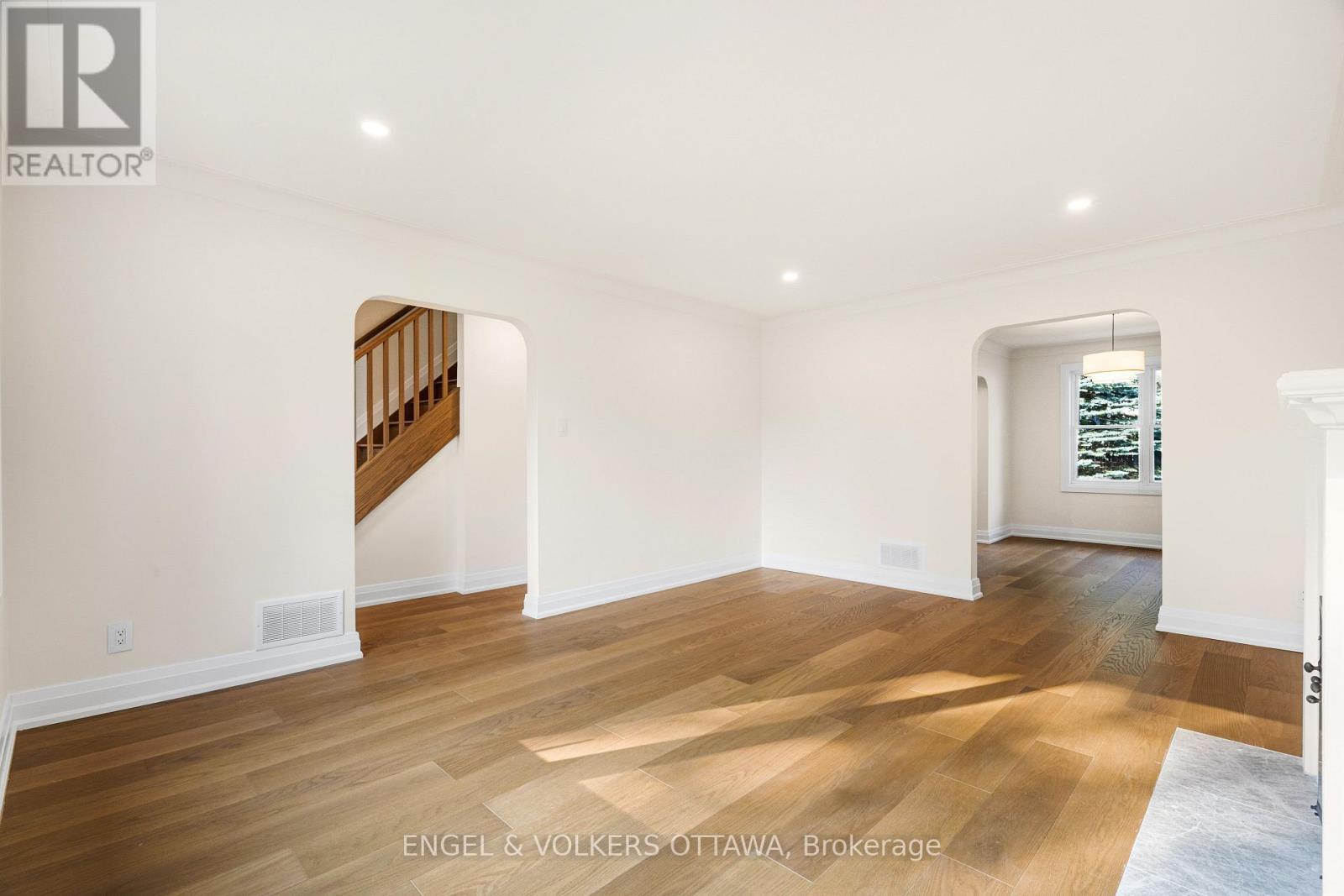 581 WINDERMERE AVENUE - Image 16
