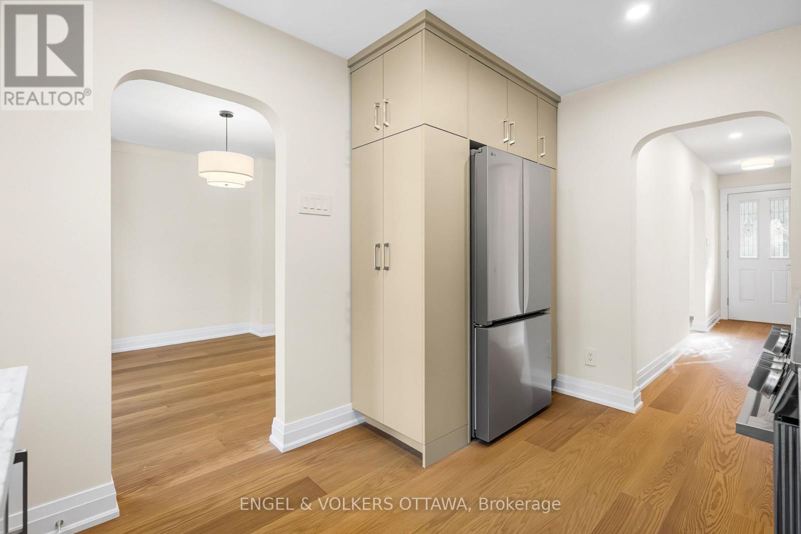 581 WINDERMERE AVENUE - Image 24