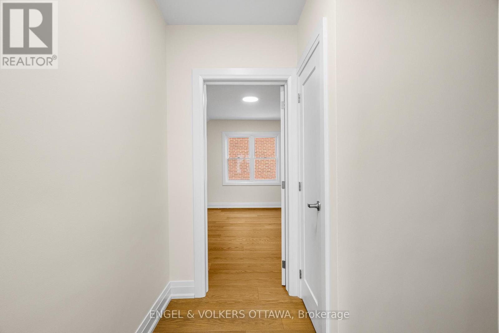 581 WINDERMERE AVENUE - Image 37