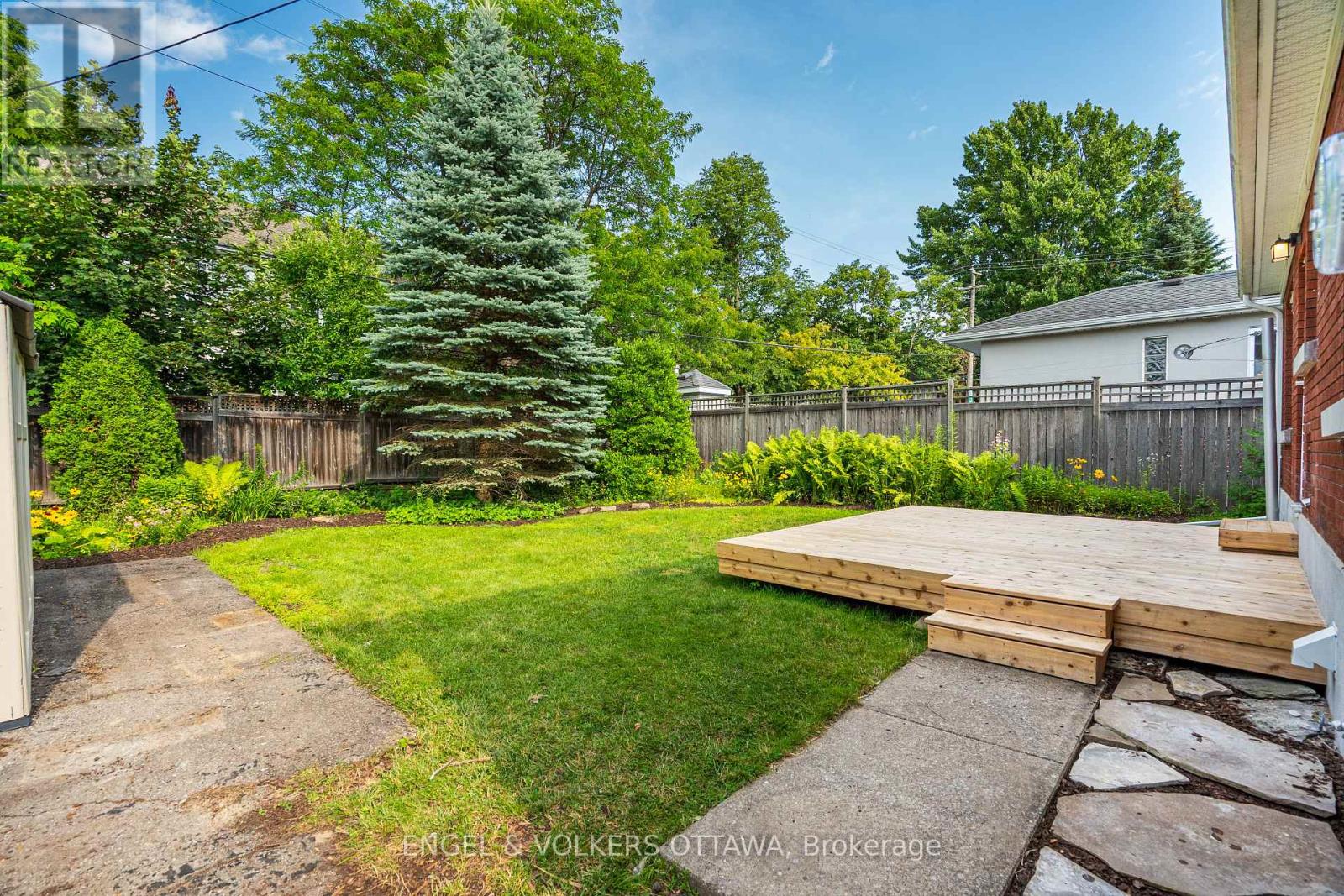 581 WINDERMERE AVENUE - Image 44