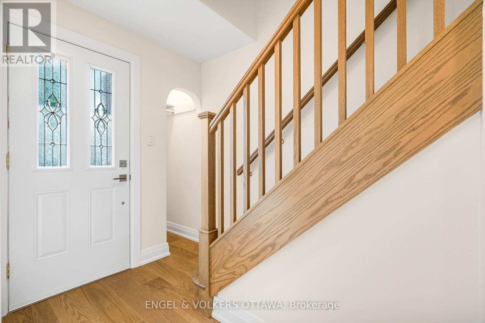 581 WINDERMERE AVENUE - Image 9