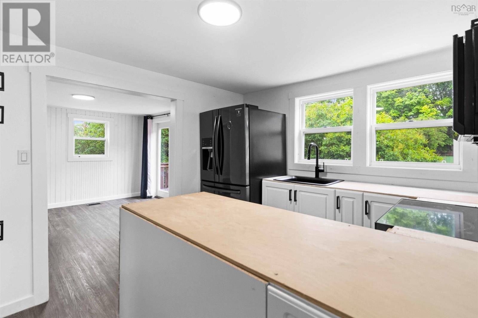 7 Eisenhauer Lane, Bridgewater — photo 3