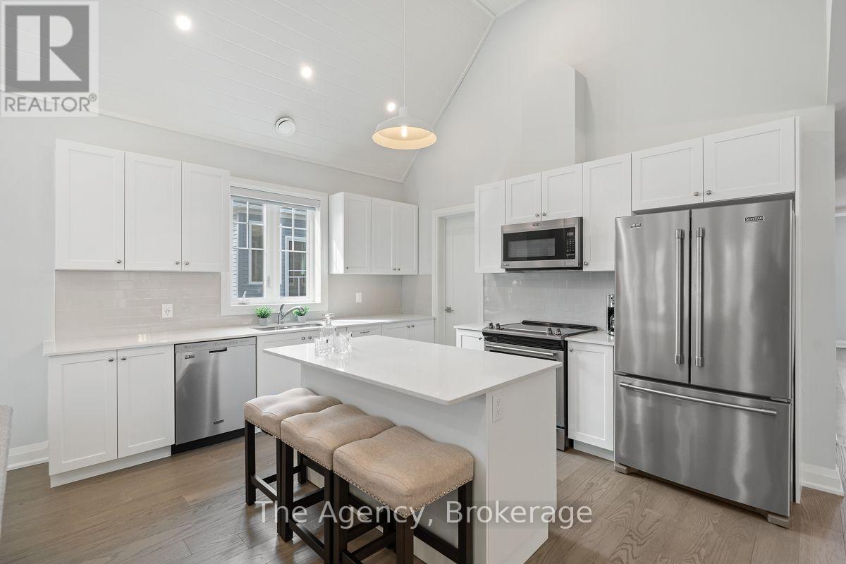 #39 2054 PENINSULA ROAD - Image 17