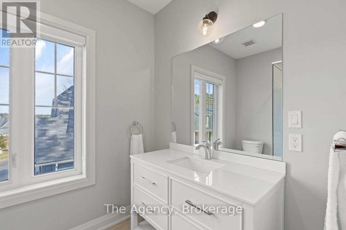 #39 2054 PENINSULA ROAD - Image 38