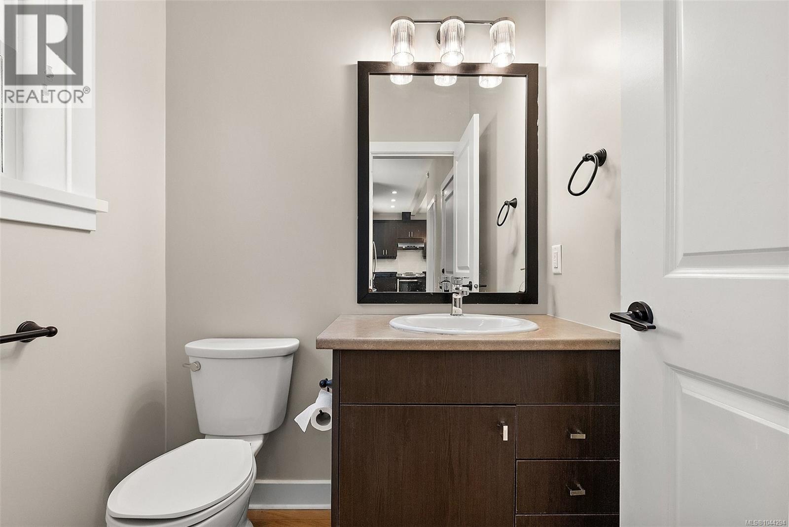 1222 McLeod Pl - 13