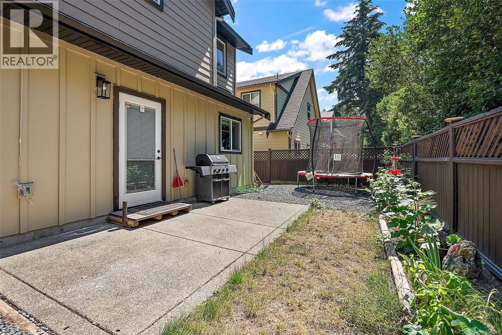 1222 McLeod Pl - Image 27