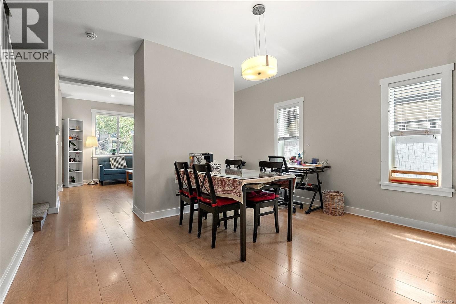 1222 McLeod Pl - 7