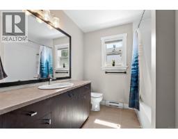 1222 Mcleod Pl, Langford, BC V9C0K6 Photo 19