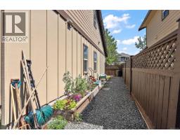 1222 Mcleod Pl, Langford, BC V9C0K6 Photo 28