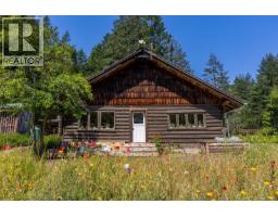 4501 Short Rd, Pender Island, BC V0N2M1 Photo 11