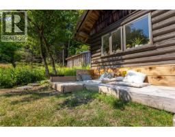 4501 Short Rd, Pender Island, BC V0N2M1 Photo 12