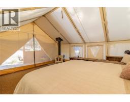4501 Short Rd, Pender Island, BC V0N2M1 Photo 44