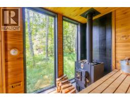 4501 Short Rd, Pender Island, BC V0N2M1 Photo 54