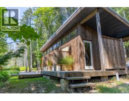 4501 Short Rd, Pender Island, BC V0N2M1 Photo 57