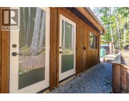4501 Short Rd, Pender Island, BC V0N2M1 Photo 59
